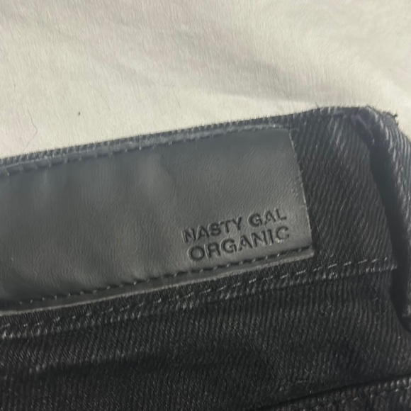 Nasty Gal Women's Black High Waisted Mom Denim Shorts Size 0 - Picture 5 of 5